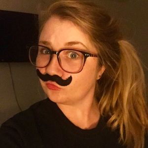 Meet your Posher, Ana